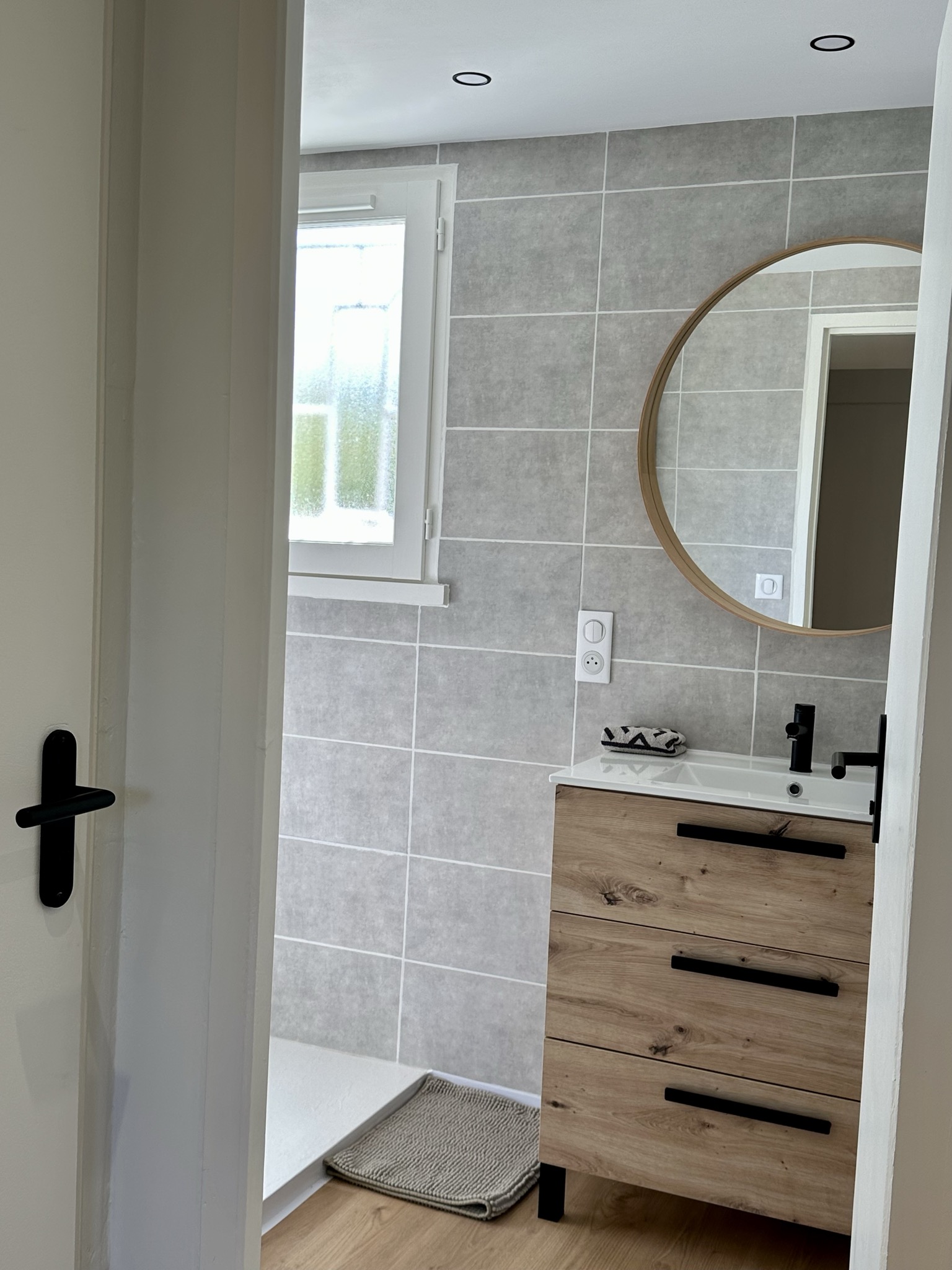 Salle de bain du Carrelet Chic à Royan